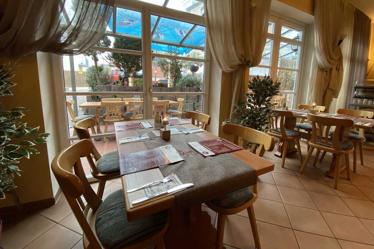 Restaurant8